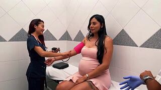 Fucking a pregnant woman in a medical consultation - porn video