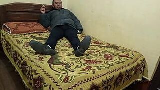 I smoke a cigarette in the accommodation before throwing - porn video